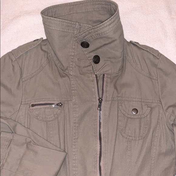 Cargo Jacket - Picture 3 of 3